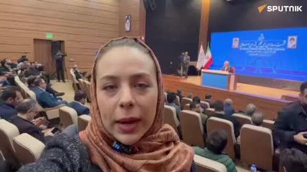 نشست خبری محمد باقر قالیباف، رییس مجلس شورای اسلامی امروز در محل مجلس ایران به مناسبت روز مجلس برگزار شد - اسپوتنیک ایران  