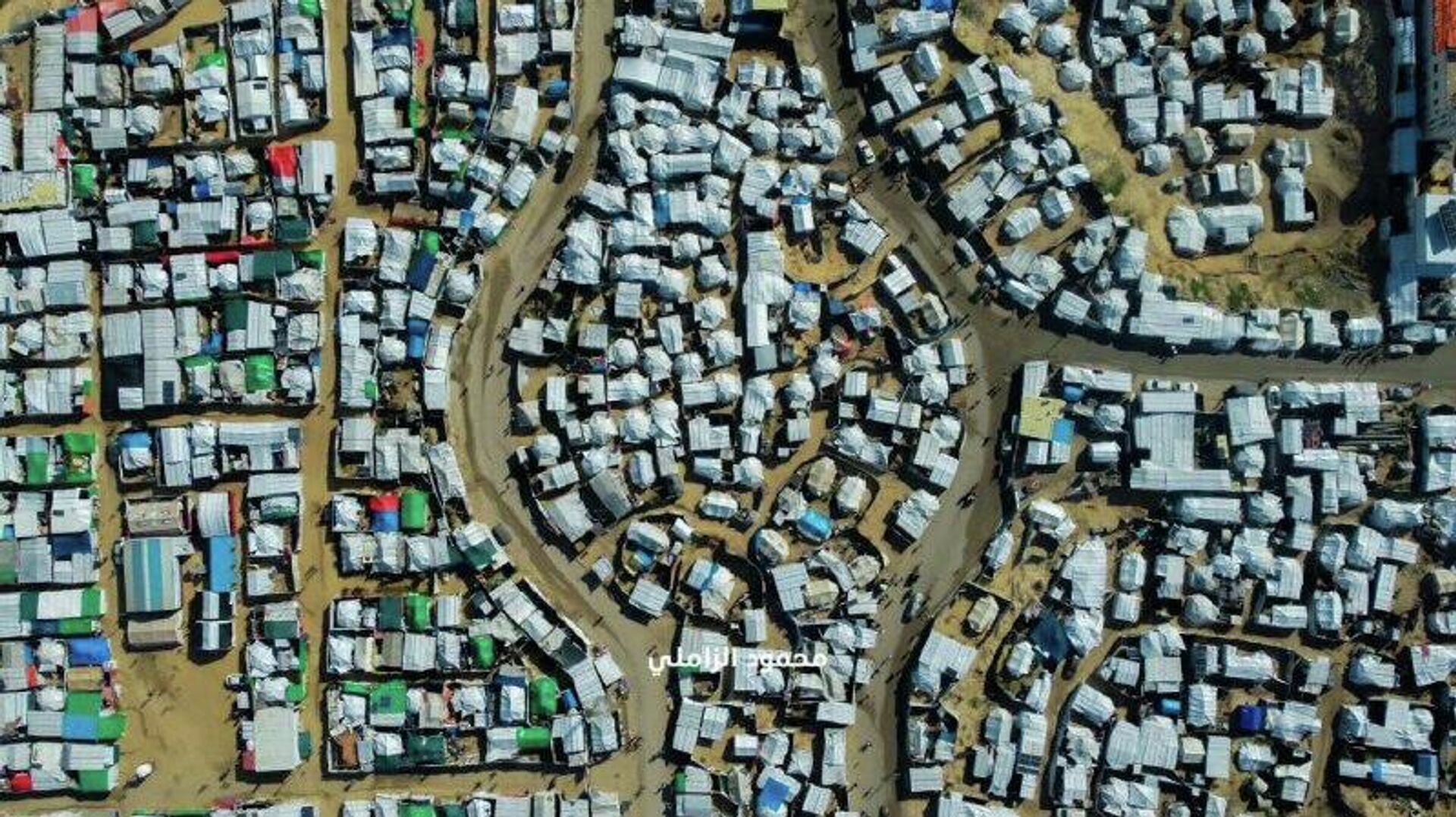 رسانههای فلسطینی: تانکهای اسرائیلی صبح امروز آتش شدیدی را به همراه گلولهباران توپخانه در شرق خان یونس در جنوب نوار غزه گشودند رسانههای فلسطینی: تانکهای اسرائیلی صبح امروز آتش شدیدی را به همراه گلولهباران توپخانه در شرق خان یونس در جنوب نوار غزه گشودند - اسپوتنیک ایران , 1920, 03.12.2025