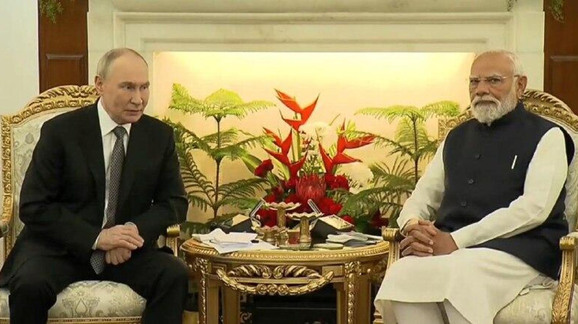 پوتین از مودی به خاطر تلاشهایش برای حل مناقشه اوکراین تشکر کرد پوتین از مودی به خاطر تلاشهایش برای حل مناقشه اوکراین تشکر کرد - اسپوتنیک ایران , 1920, 05.12.2025