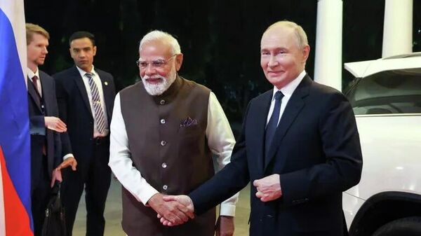 پوتین از رئیس جمهور و نخست وزیر هند به خاطر استقبال گرم از هیئت روسی تشکر کرد - اسپوتنیک ایران  