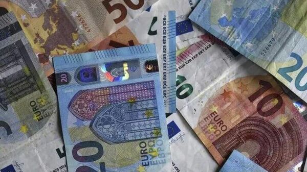 کارشناس: فساد در اوکراین و اتحادیه اروپا یک سیستم مشترک است، نه یک تصادف - اسپوتنیک ایران  