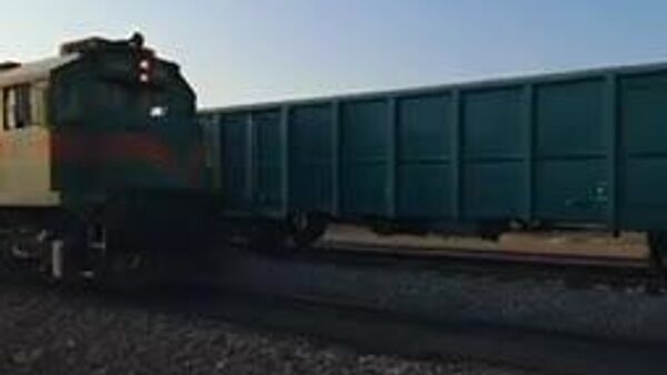 عملیات ریل‌گذاری پروژه دوخطه‌سازی راه‌آهن قزوین–زنجان پس از سال‌ها انتظار به پایان رسید - اسپوتنیک ایران  