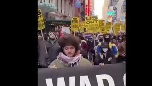 هزاران نفر در شهر نیویورک در حمایت از ونزوئلا تجمع کردند - اسپوتنیک ایران  