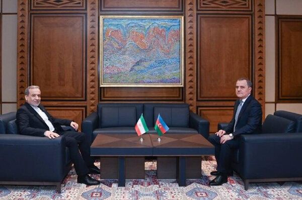 یکی از مسائل مطرح شده در گفتگو میان وزیر خا جه ایران با مقامات آذربایجانی «امنیت مرزهای مشترک» بود - اسپوتنیک ایران  