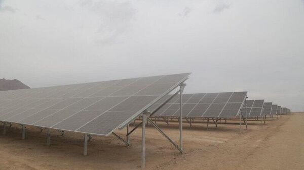 بهره‌برداری از 12 نیروگاه خورشیدی در استان یزد؛ افزایش ظرفیت تولید انرژی پاک - اسپوتنیک ایران  
