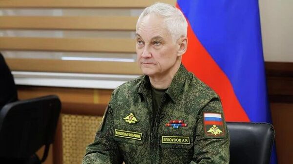 وزیر دفاع روسیه آزادسازی سِوِرسک در جمهوری خلق دونتسک را به نیروهای روسی تبریک گفت - اسپوتنیک ایران  