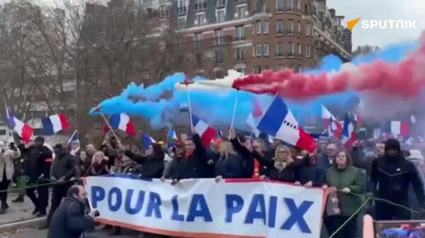 یک راهپیمایی بزرگ برای صلح در پاریس برگزار می‌شود - اسپوتنیک ایران  