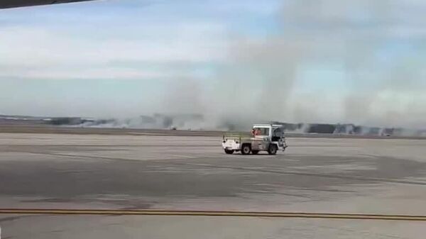 رسانه: یک هواپیمای بوئینگ 777 هنگام برخاستن دچار نقص فنی در موتور شد - اسپوتنیک ایران  