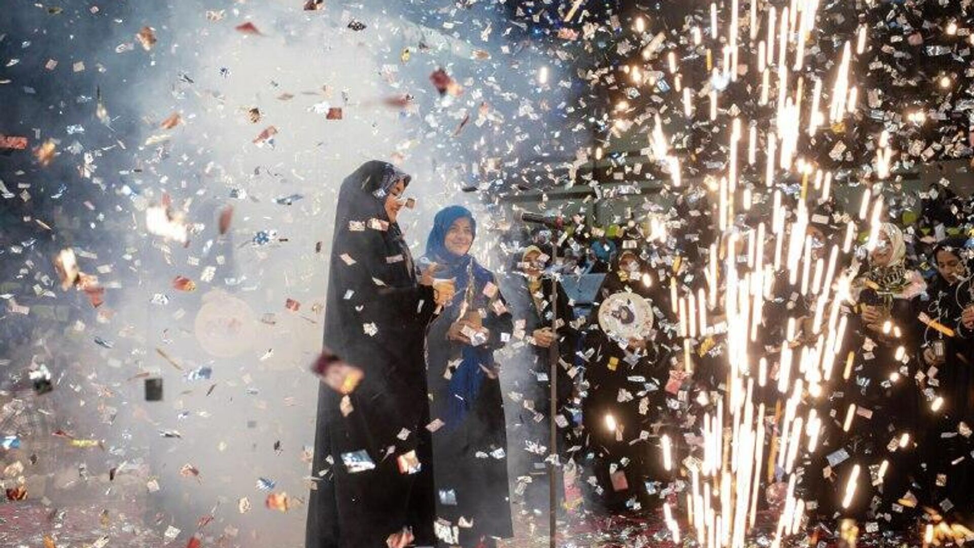 چشمگیرترین رویدادهای هفته از نگاه تصویر از6 تا 12 دسامبر چشمگیرترین رویدادهای هفته از نگاه تصویر از6 تا 12 دسامبر - اسپوتنیک ایران , 1920, 14.12.2025