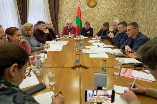 مشروح سخنان‌کمیسر حقوق بشر روسیه پس از آزادی 15 اسیر روسی درر مرز بلاروس - اسپوتنیک ایران  