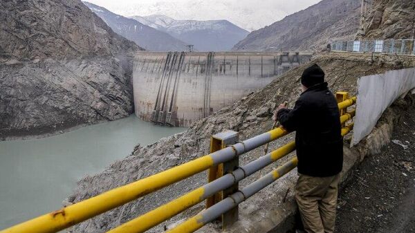 استاندار تهران: مردم تهران تا دوبرابر میانگین مصرف، آب استفاده می‌کنند - اسپوتنیک ایران  