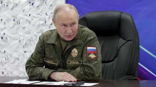 پوتین اظهار داشت که ارتش روسیه با اطمینان ابتکار عمل را در تمام خط تماس در دست دارد - اسپوتنیک ایران  