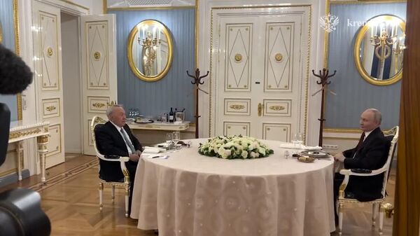 کرملین: پوتین با نورسلطان نظربایف، اولین رئیس جمهور قزاقستان، دیدار کرد - اسپوتنیک ایران  