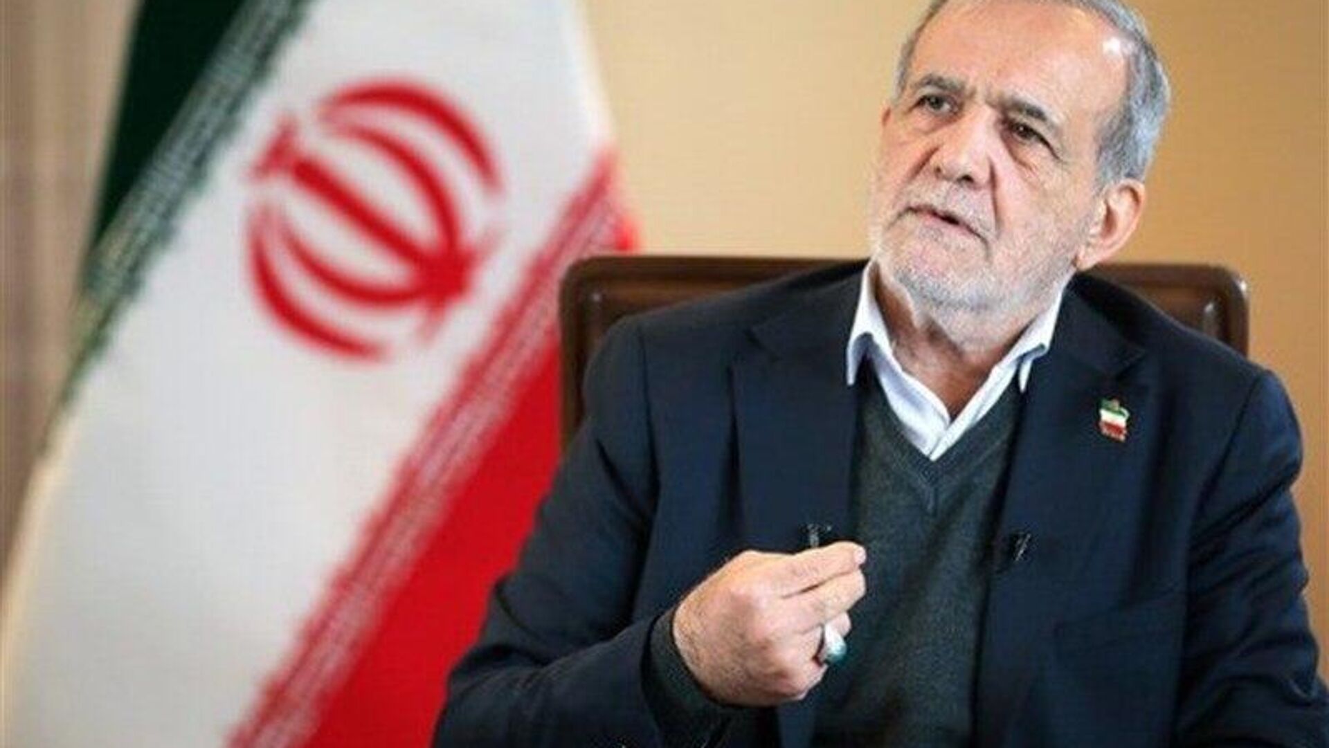 رئیس جمهور ایران: تضعیف داخلی در شرایط فشار بیرونی، به کشور آسیب جدی میزند رئیس جمهور ایران: تضعیف داخلی در شرایط فشار بیرونی، به کشور آسیب جدی میزند - اسپوتنیک ایران , 1920, 31.12.2025