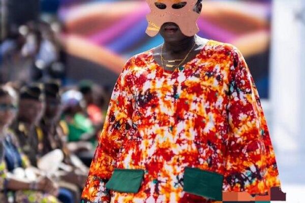 نمایش مد برای زندانیان در کشور آفریقایی غنا - اسپوتنیک ایران  