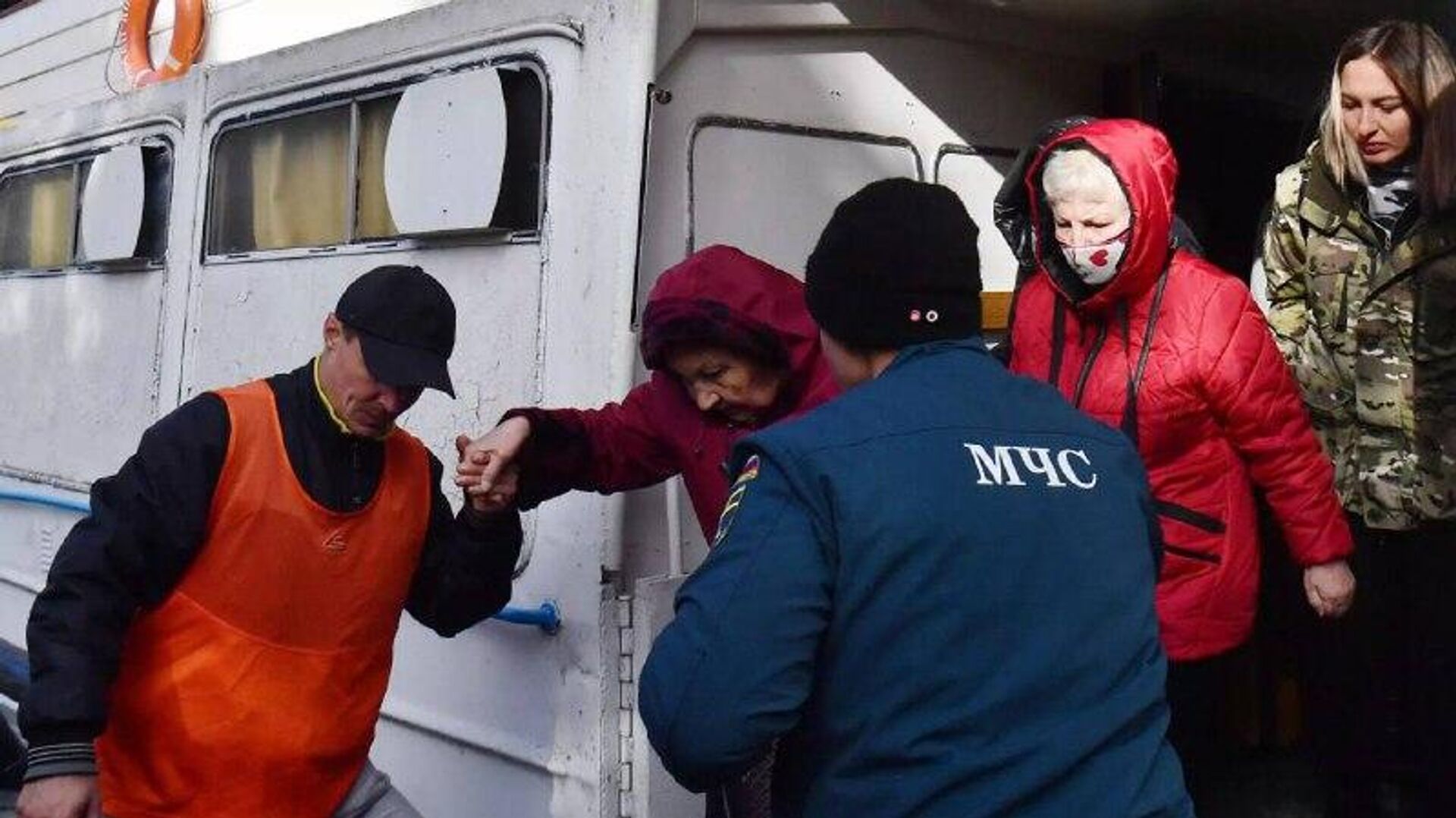 اولین تصاویر از محل حمله پهپادی نیروهای مسلح اوکراین در خورلی خرسون - اسپوتنیک ایران  , 1920, 01.01.2026