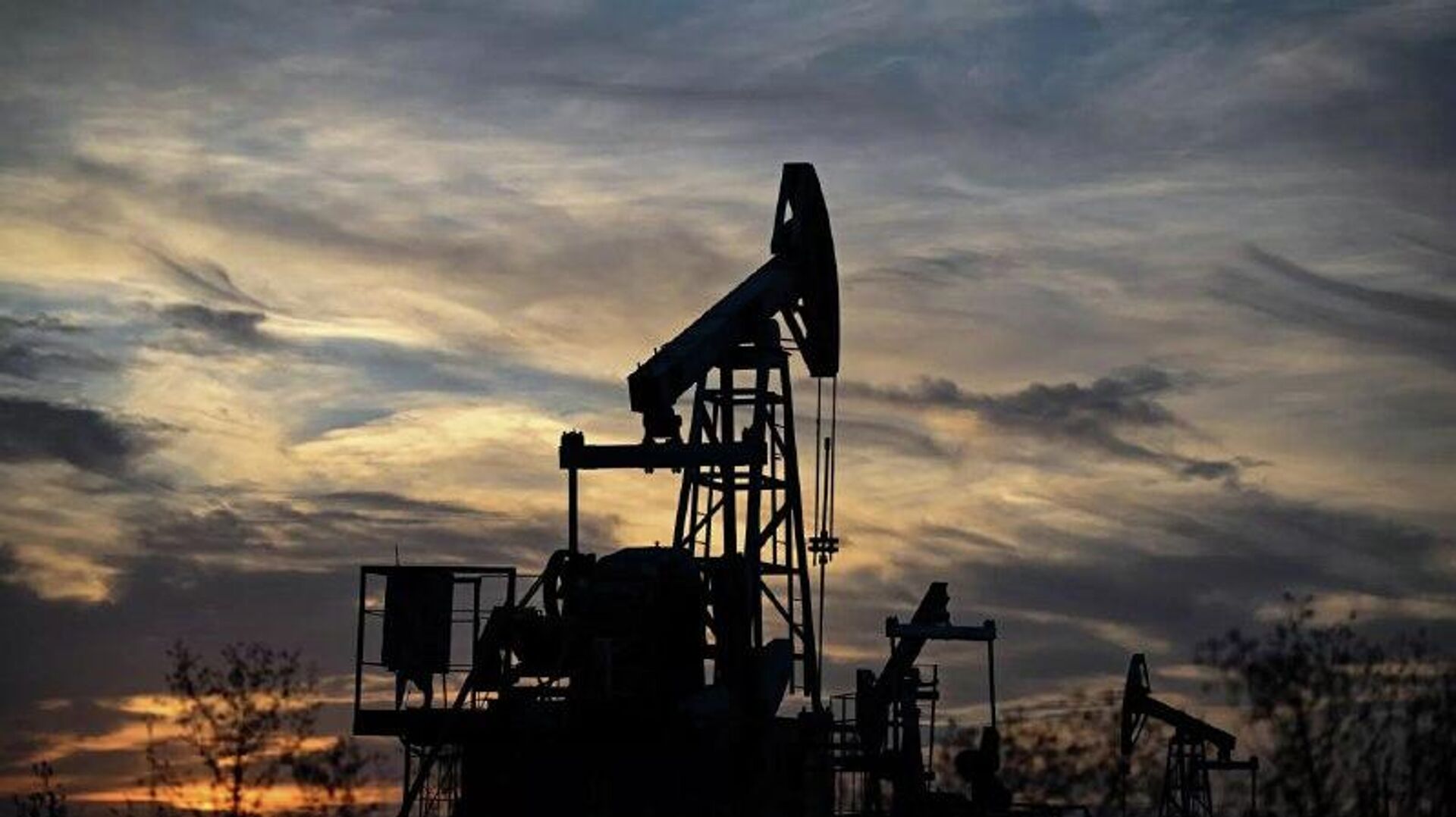 حدود 45 درصد از آمریکاییها با تصرف منابع نفتی ونزوئلا مخالفند حدود 45 درصد از آمریکاییها با تصرف منابع نفتی ونزوئلا مخالفند - اسپوتنیک ایران , 1920, 04.01.2026