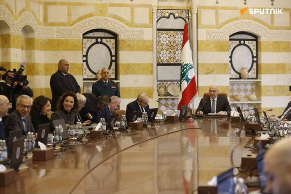 جلسه کابینه لبنان گزارش «کنترل تسلیحات» و واکنش ارتش اسرائیل را مورد بحث قرار خواهد داد - اسپوتنیک ایران  