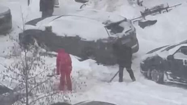 بارش برف در مسکو رکورد 70 سال اخیر را شکست - اسپوتنیک ایران  