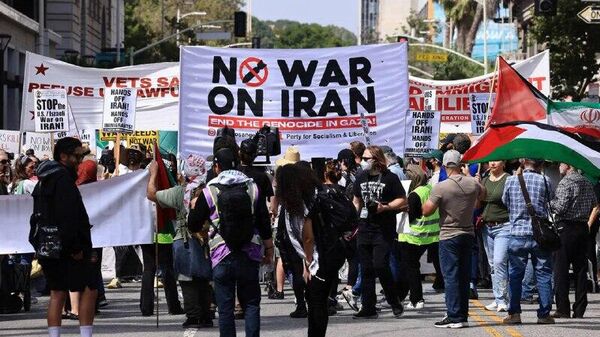 کارشناس سیاسی گفت که آمریکا برای عملیات نظامی گسترده علیه ایران آماده نیست - اسپوتنیک ایران  