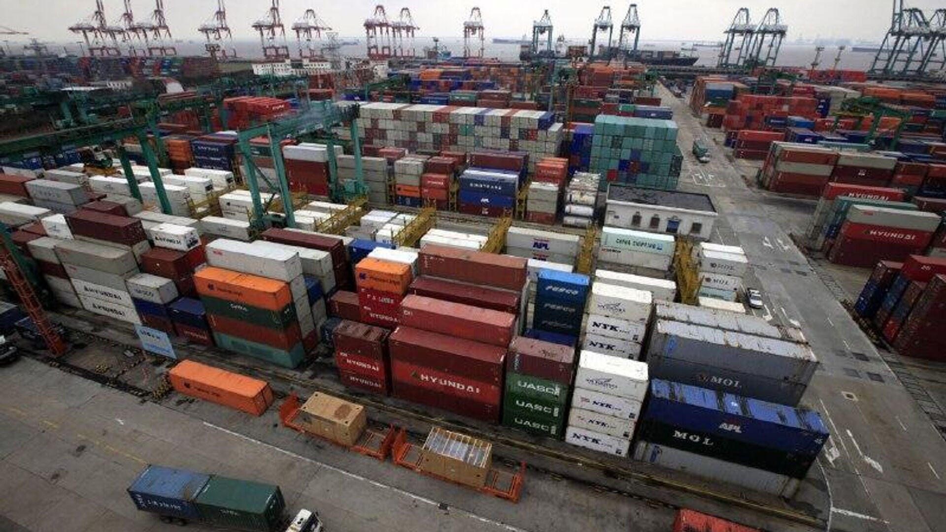 رسانه: تجارت بین کشورهای عضو اتحادیه اروپا برای اولین بار در تقریباً 10 سال گذشته، به استثنای همهگیری ویروس کرونا، کاهش یافته است رسانه: تجارت بین کشورهای عضو اتحادیه اروپا برای اولین بار در تقریباً 10 سال گذشته، به استثنای همهگیری ویروس کرونا، کاهش یافته است - اسپوتنیک ایران , 1920, 13.01.2026