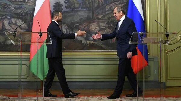 وزرای خارجه روسیه و عمان درباره تنش های پیرامون ایران گفتگو کردند - اسپوتنیک ایران  