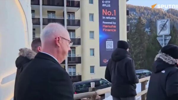 کریل دمیتریف، رئیس صندوق سرمایه‌گذاری مستقیم روسیه اولین دیدار را در حاشیه مجمع داووس به پایان رساند - اسپوتنیک ایران  