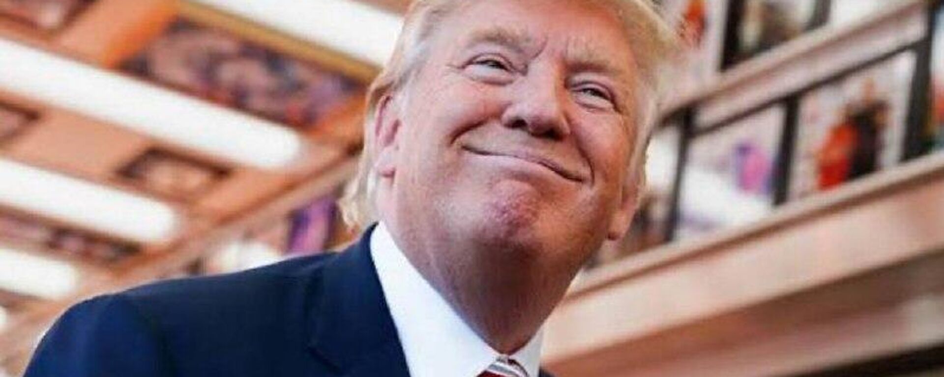 به گزارش رسانه های غربی، ترامپ در حال بررسی پیشنهاد پرداخت یک میلیون دلار به هر یک از ساکنان گرینلند در صورت رأی مثبت آنها به پیوستن به آمریکا است - اسپوتنیک ایران  , 1920, 22.01.2026