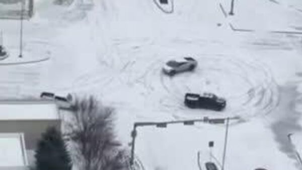 برق بیش از 750 هزار خانه در ایالات متحده آمریکا به دلیل کولاک قطع شده است - اسپوتنیک ایران  