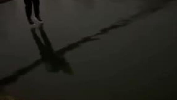 به زودی از افردای که یک زن و کودک را از یک ماشین در حال غرق در ماخاچکالا نجات دادند، قدردانی می شود - اسپوتنیک ایران  