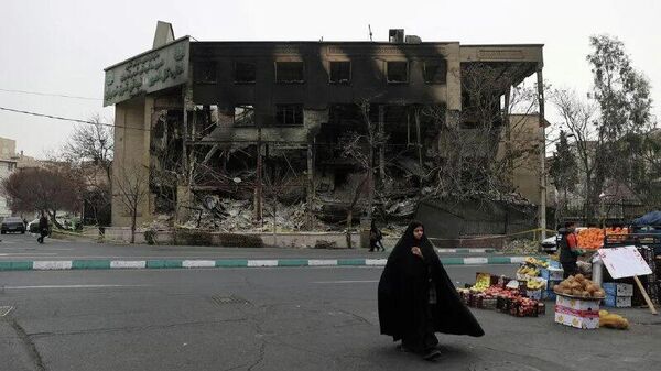 آمریکا باید مسئولیت پیامدهای این تنش‌آفرینی را بپذیرد - اسپوتنیک ایران  