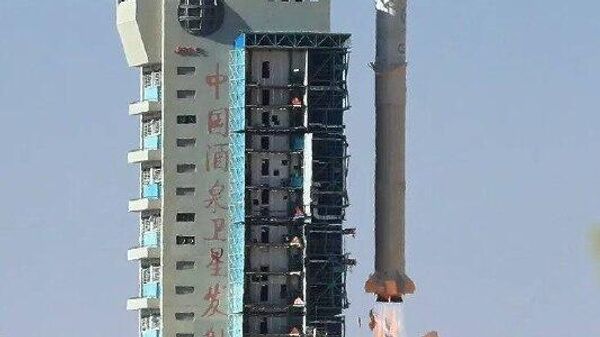 یک ماهواره سنجش از دور زمین الجزایری، روز شنبه با موفقیت از مرکز پرتاب ماهواره جیوکوان چین به فضا پرتاب شد - اسپوتنیک ایران  