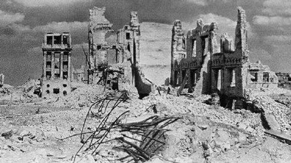 «حتی یک قدم هم عقب‌نشینی نکنید!»: روز شکست نیروهای نازی در نبرد استالینگراد - اسپوتنیک ایران  