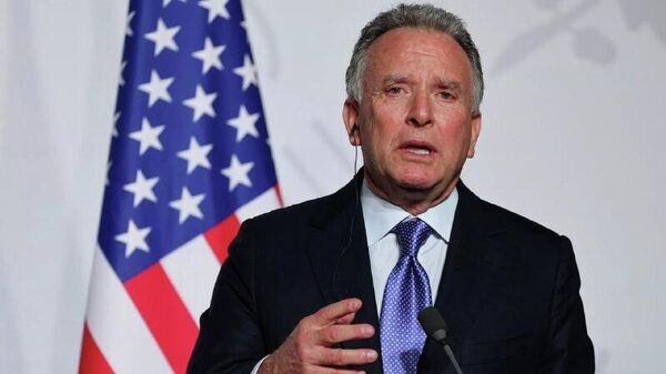 نماینده ویژه رئیس‌جمهور آمریکا وارد عمان شد - اسپوتنیک ایران  