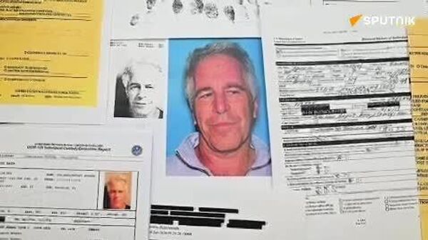 اسناد تازه مربوط به اپستین نام زلنسکی را وارد پرونده معروف فساد غرب می‌کند - اسپوتنیک ایران  