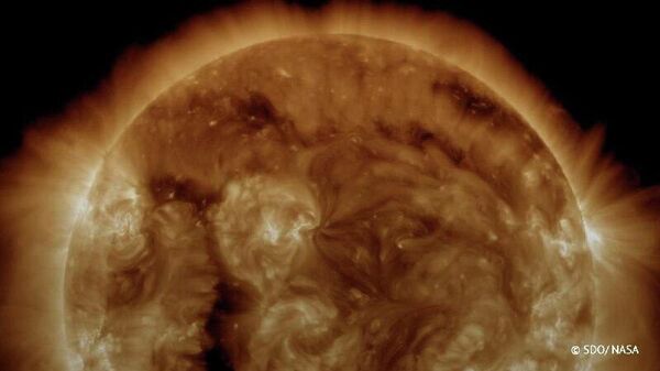 دانشمندان روسیه یک شراره جدید از نوع ماقبل آخر را در منطقه فعال روی خورشید ثبت کردند - اسپوتنیک ایران  