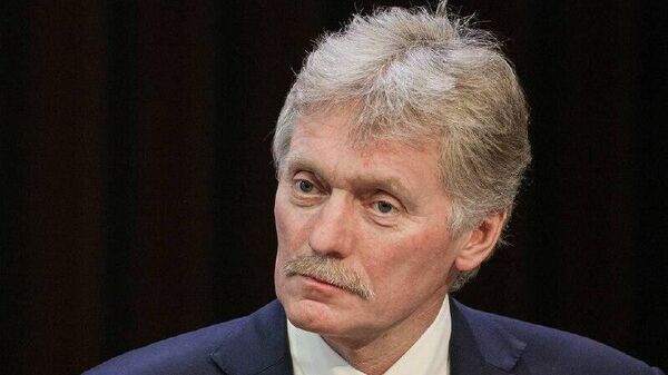 سخنگوی کرملین: هیچ‌کس استفاده از دلار را کنار نگذاشته است - اسپوتنیک ایران  