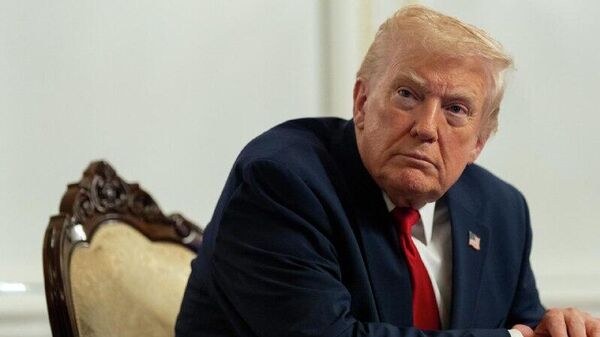 ترامپ: زلنسکی «باید» به سمت صلح حرکت کند، در غیر این صورت فرصت بزرگی را از دست خواهد داد - اسپوتنیک ایران  