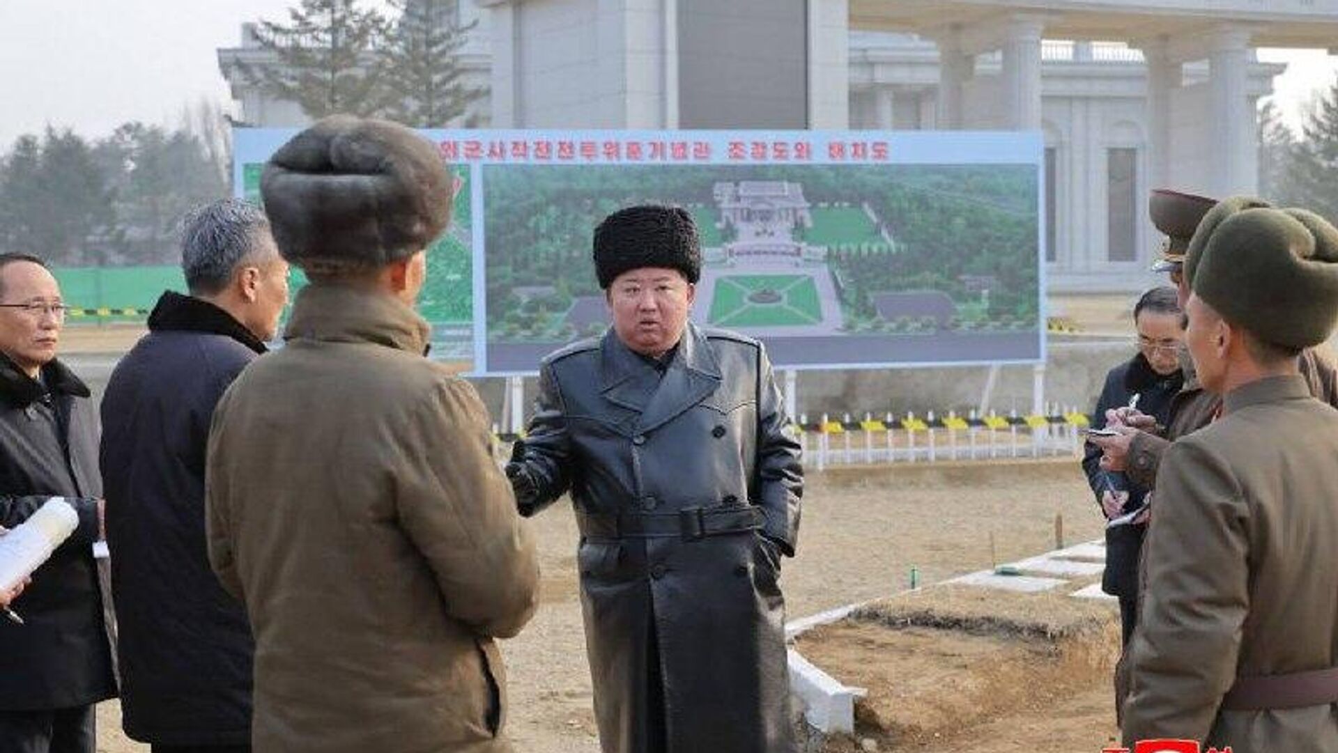 رسانه کره شمالی اعلام کرد که کیم جونگ اون از بنای یادبود شاهکارهای رزمی خارج از کشور بازدید کرد رسانه کره شمالی اعلام کرد که کیم جونگ اون از بنای یادبود شاهکارهای رزمی خارج از کشور بازدید کرد - اسپوتنیک ایران , 1920, 14.02.2026