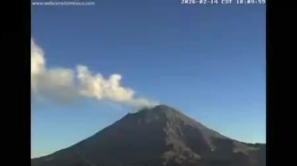 غرش آتشفشان غول‌پیکر پوپوکاتپتل مکزیک - اسپوتنیک ایران  