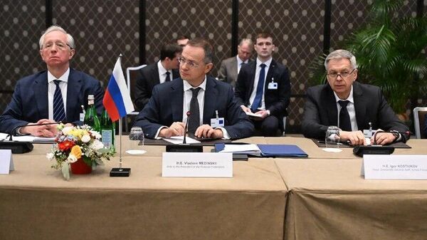 مذاکرات روسیه، آمریکا و اوکراین در ژنو به پایان رسید - اسپوتنیک ایران  