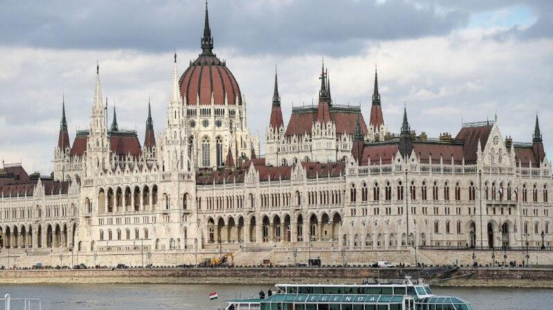 مجارستان قطعنامهای را برای رد پیوستن اوکراین به اتحادیه اروپا پیشنهاد داد مجارستان قطعنامهای را برای رد پیوستن اوکراین به اتحادیه اروپا پیشنهاد داد - اسپوتنیک ایران , 1920, 18.02.2026