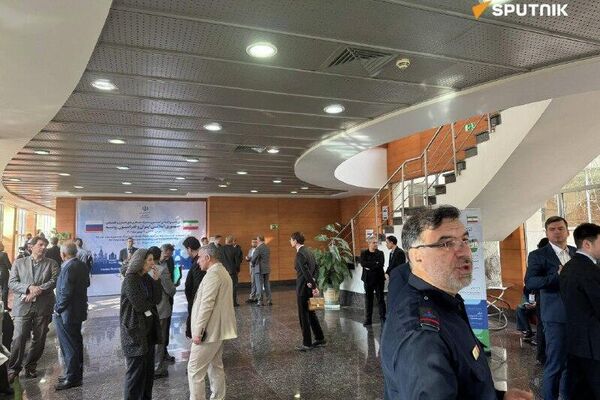 برگزاری کمیسیون مشترک ایران و روسیه در تهران برگزاری کمیسیون مشترک ایران و روسیه در تهران - اسپوتنیک ایران