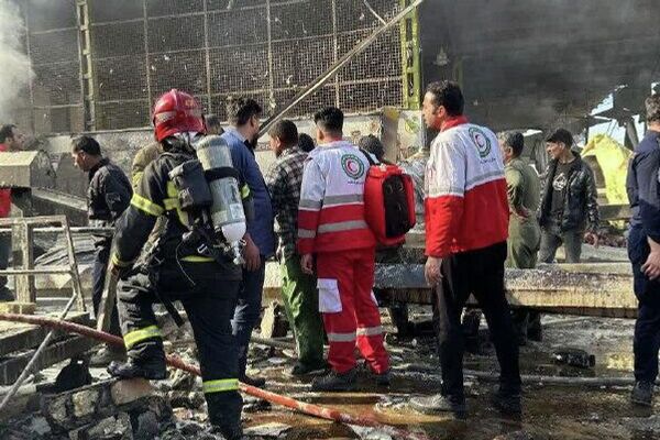 رسانه محلی: تصاویر بیشتر از سقوط هلیکوپتر در درچه، استان اصفهان، که منجر به کشته شدن چهار نفر شد - اسپوتنیک ایران  