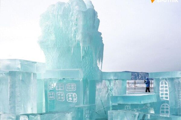 جشنواره هنر یخی زندگی در بایکال 2026 جشنواره هنر یخی زندگی در بایکال 2026 - اسپوتنیک ایران