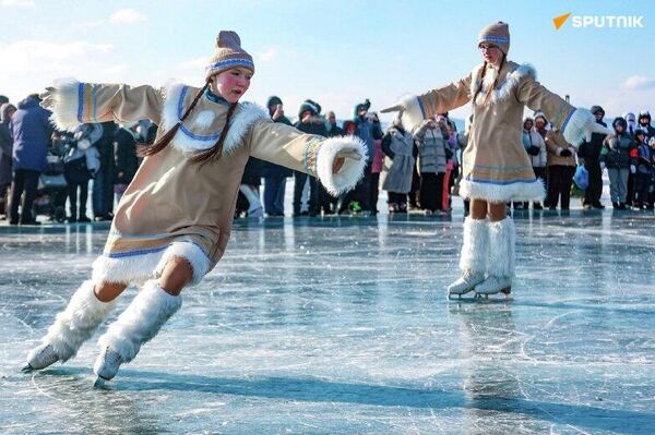 جشنواره هنر یخی زندگی در بایکال 2026 جشنواره هنر یخی زندگی در بایکال 2026 - اسپوتنیک ایران