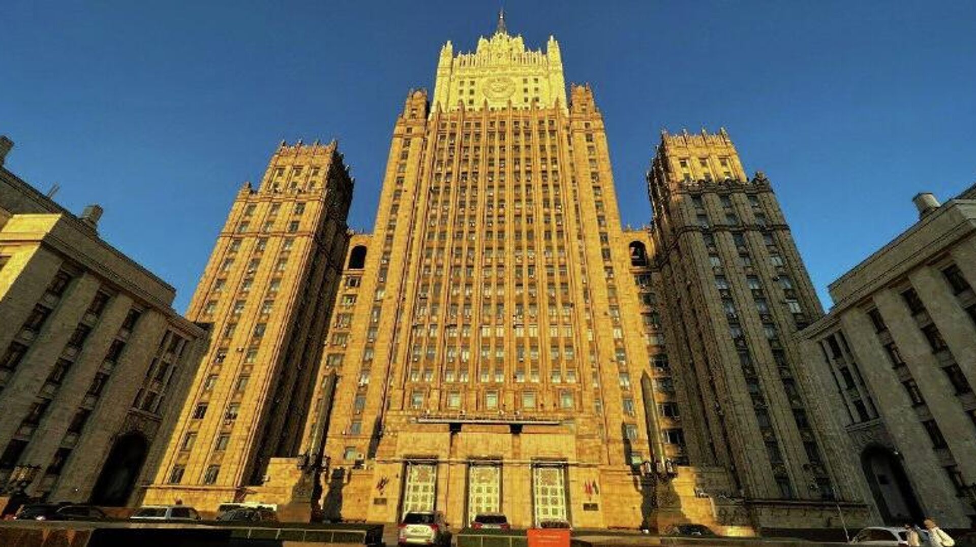 مسکو: اگر به کییف در دستیابی به سلاحهای هستهای کمک شود، به شدت واکنش نشان خواهیم داد مسکو: اگر به کییف در دستیابی به سلاحهای هستهای کمک شود، به شدت واکنش نشان خواهیم داد - اسپوتنیک ایران , 1920, 24.02.2026