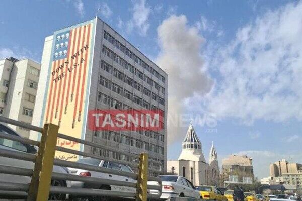 تصاویری از حمله آمریکا و اسراییل به مناطق مسکونی در تهران - اسپوتنیک ایران  