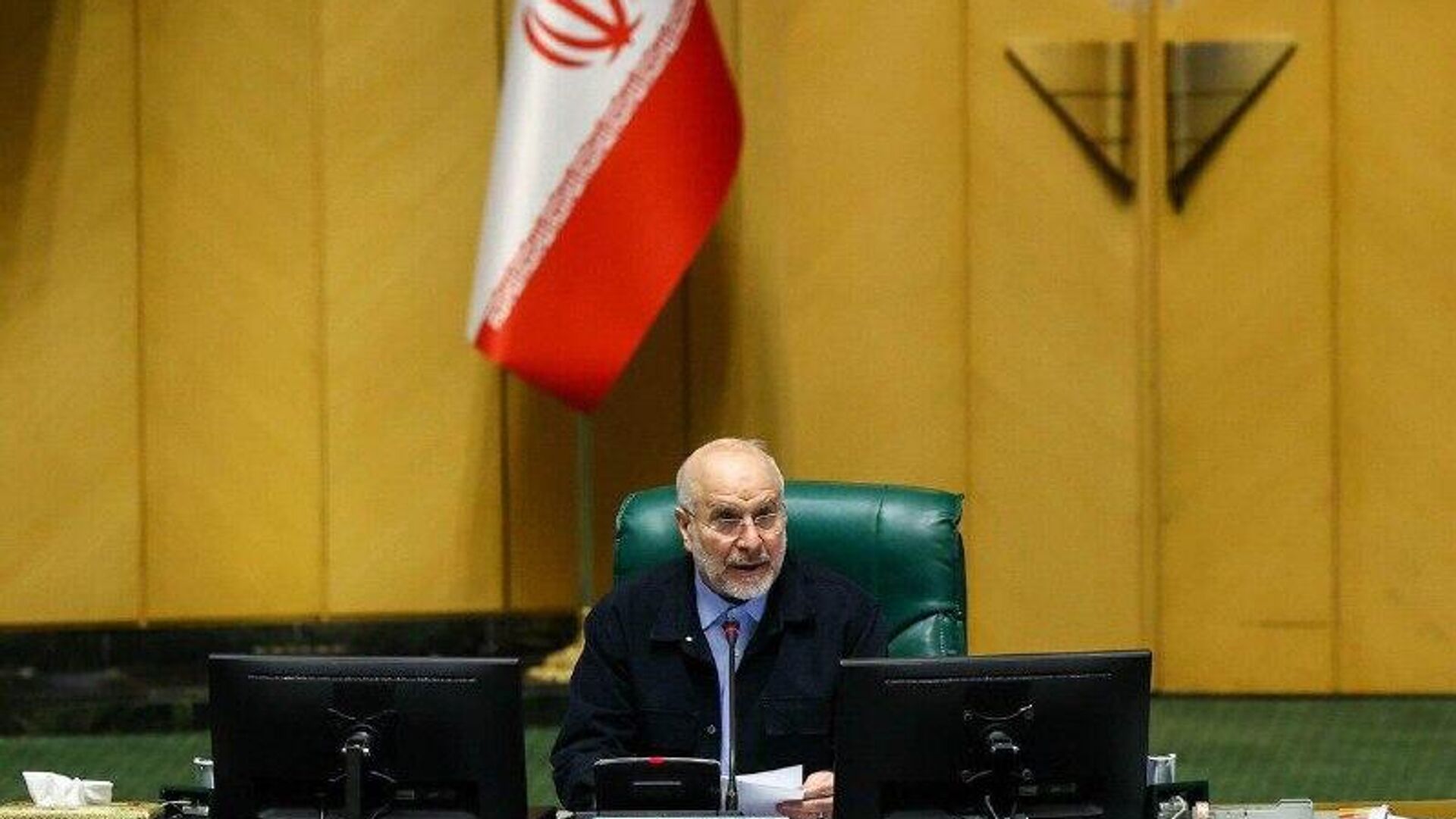 قالیباف: ترامپ و نتانیاهو روی خط قرمز ما پا گذاشتند قالیباف: ترامپ و نتانیاهو روی خط قرمز ما پا گذاشتند - اسپوتنیک ایران , 1920, 01.03.2026