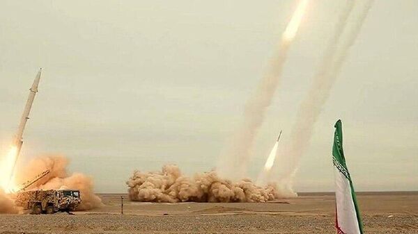 کارشناس: دفاع موزاییکی؛ بیمه استراتژیک ایران در برابر حملات دشمن کارشناس: دفاع موزاییکی؛ بیمه استراتژیک ایران در برابر حملات دشمن - اسپوتنیک ایران